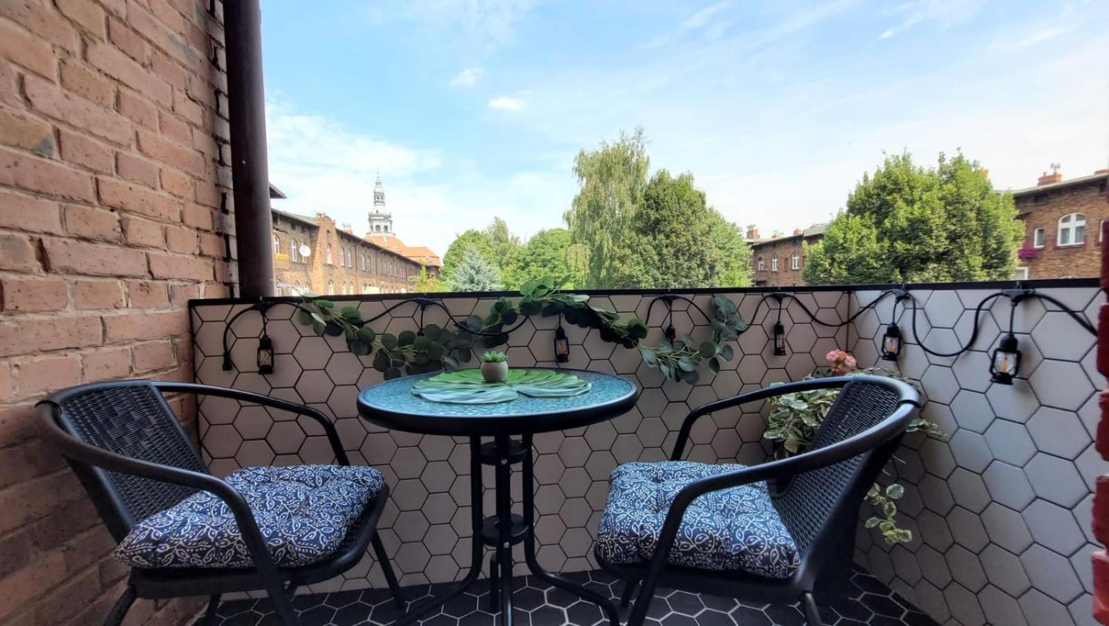 Apartament Czasu Jak Marasu Nikiszowiec كاتوفيتسه المظهر الخارجي الصورة